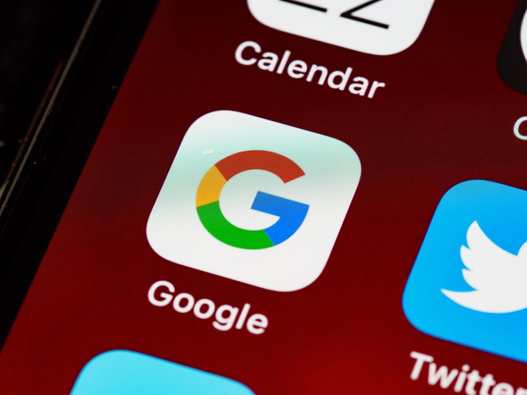 Jak skasować konto Google z telefonu?